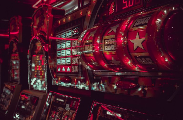 Discover the Excitement of Free Social Casino Games: A New Way to Play!